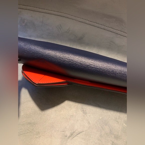 TORY BURCH navy red HEART ❤️CLUTCH NWT✨ - Picture 9 of 15